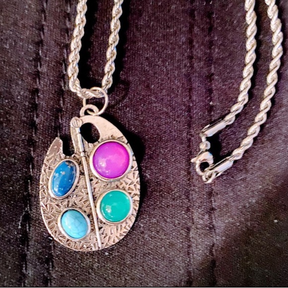 Artist Palette Pendant Necklace - Picture 1 of 2